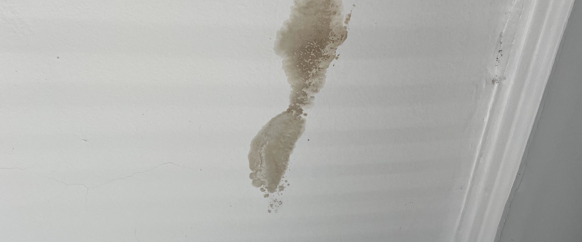 Why do water stains turn brown?