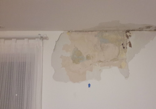 Does plaster get damaged by water?